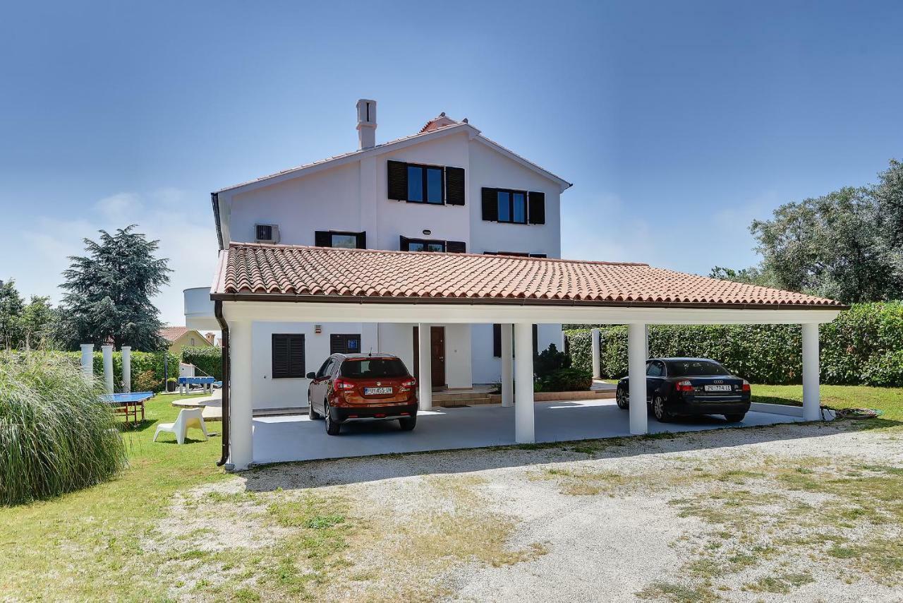 Villa Mutila Medulin Exterior foto