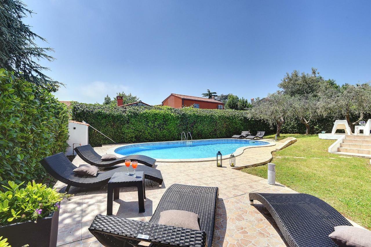 Villa Mutila Medulin Exterior foto