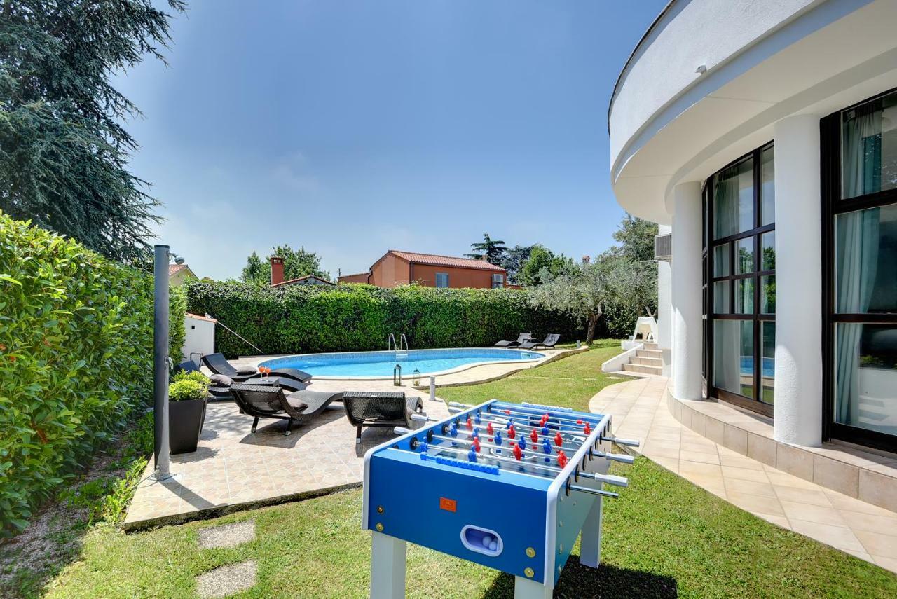 Villa Mutila Medulin Exterior foto